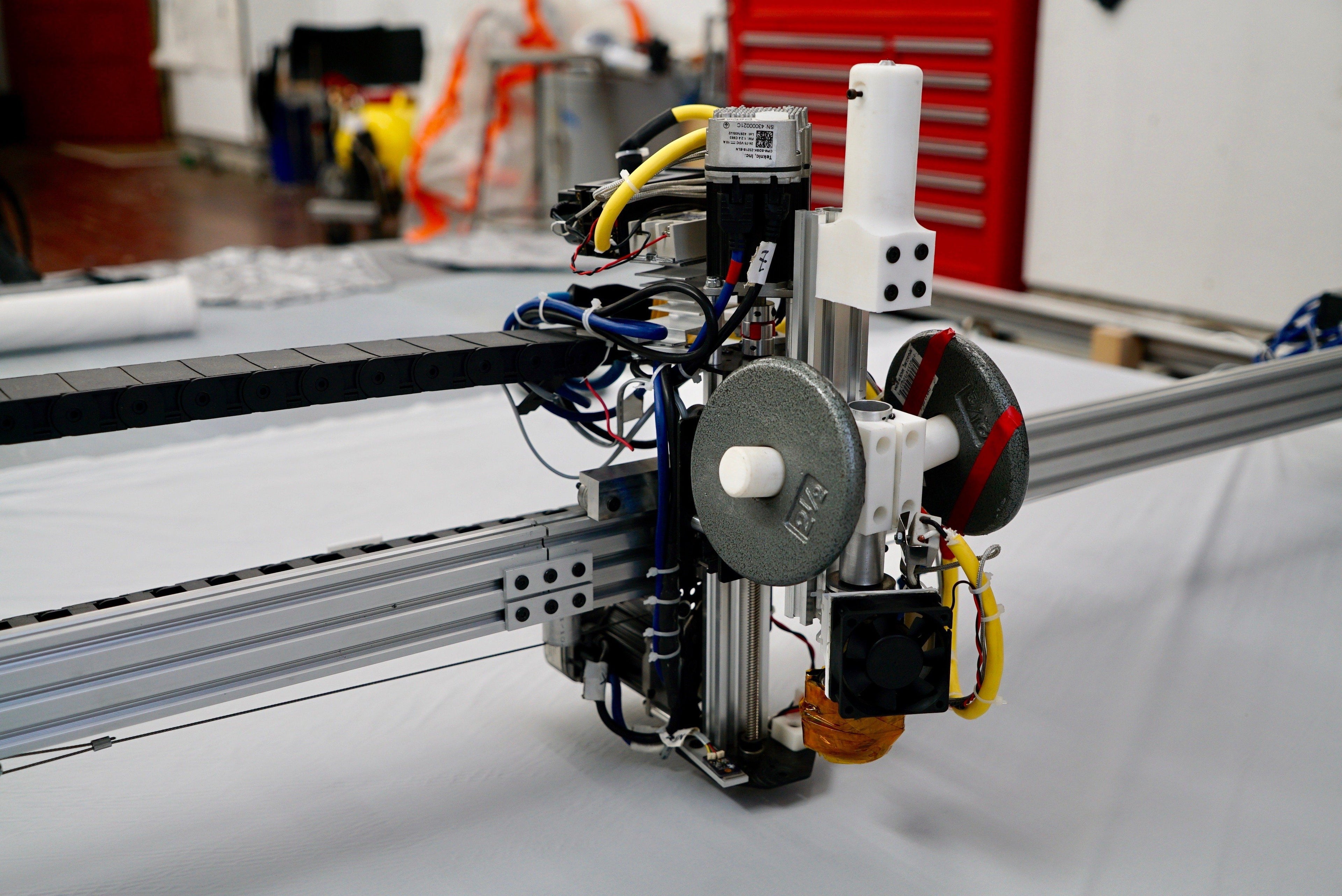 HSCM (Heat Sealing and Cutting Machine)